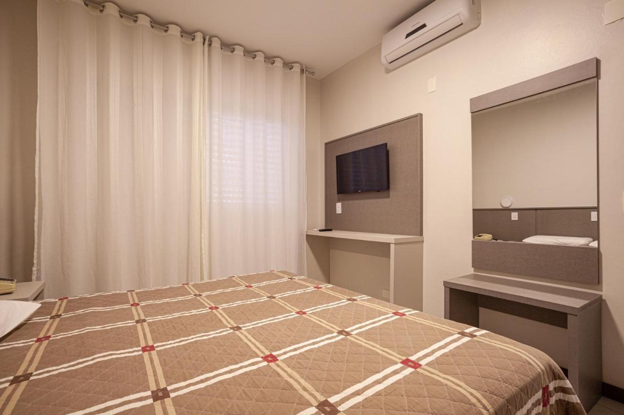 A Furninha Hotel Torres Exterior photo
